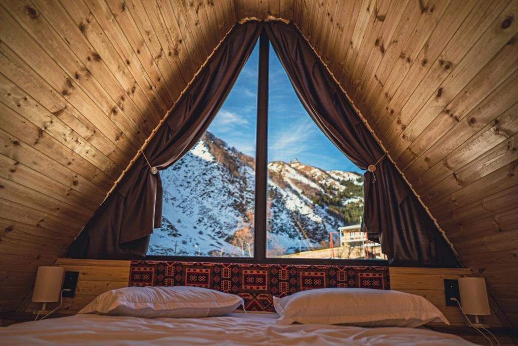 Little Wood House Gergeti Villa Kazbegi Exterior photo